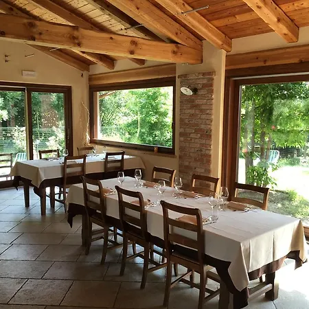 Agriturismo La Virginia * Revello