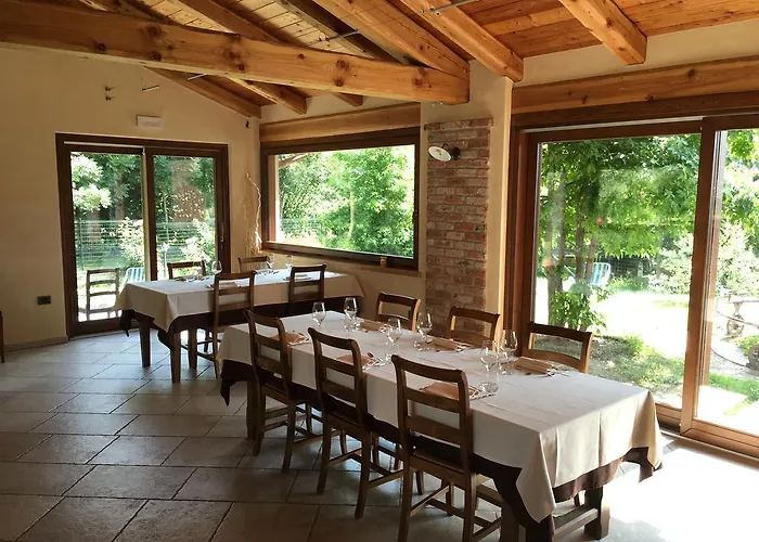 Agriturismo La Virginia * Revello
